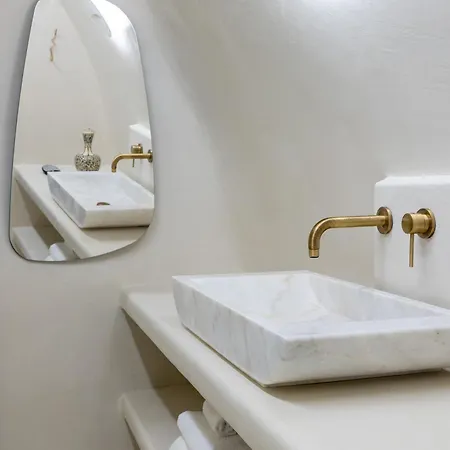 Kore Cave House By Oias Local Cave *