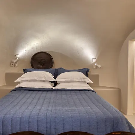 Kore Cave House By Oias Local Cave Apartment *